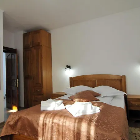 Pensiunea Manidum 2* Buşteni